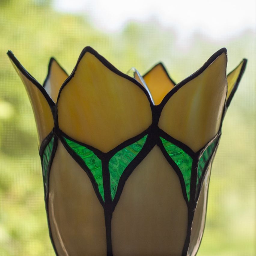 Tiffany Losse Glaskap Lovely Flower Yellow